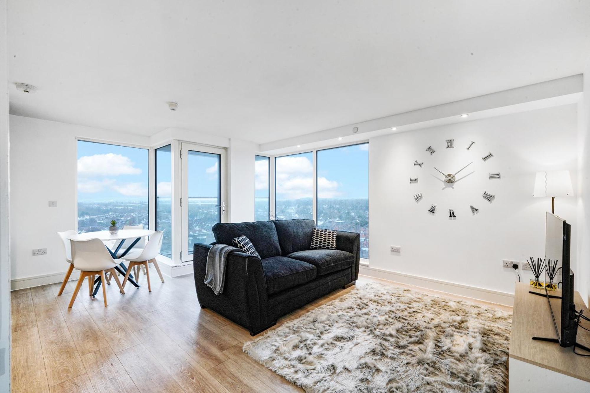 Luxury Apartment With Stunning Views On 10Th Floor Edgware Екстер'єр фото